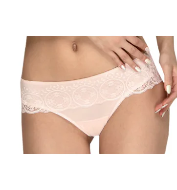 Elegantní spodní brazilky 102834 pudr