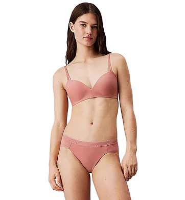 Push-up podprsenka bez kostic Calvin Klein QF6017E st.růžová