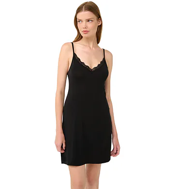 Dámská mikromodalová noční košilka s krajkou Vamp 22803 black