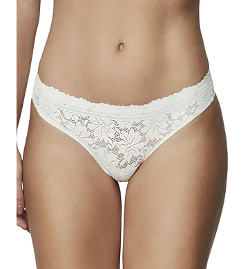 Luxusní bezešvá tanga s krajkou Selmark 10901 bílá